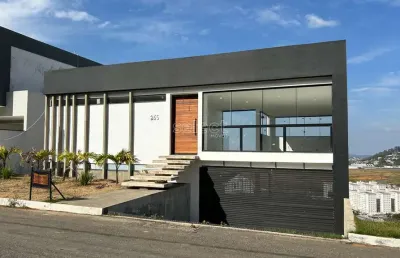 Casa em condomínio fechado com 4 quartos à venda na Rua Professora Araci Nazaré, São Pedro, Juiz de Fora