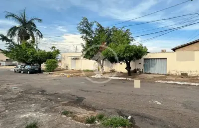 Terreno à venda na Rua dos Fluminenses, S/N, Jardim Balneário Meia Ponte, Goiânia