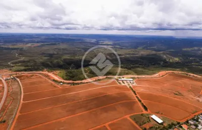 Terreno em condomínio jardins genebra codigo: 51767