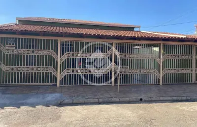 Casa com 3 quartos à venda na Getúlio De Sá, 00, Conjunto Morada Nova, Goiânia