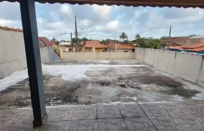 Sobrado amplo com área gourmet, 4 dormitórios e terreno 12x30 – excelente espaço para piscina!