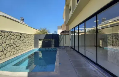 Casa em condomínio á venda condomínio royal forest londrina
