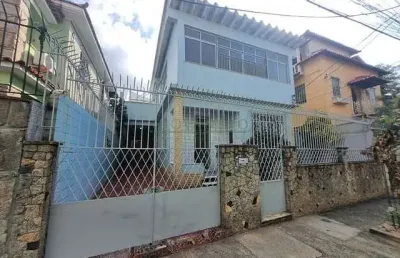 Casa com 4 quartos para alugar na Rua Nísia Floresta, 45, Andaraí, Rio de Janeiro