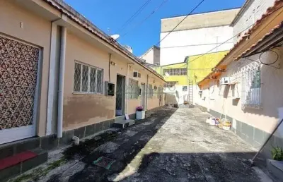 Casa com 1 quarto para alugar na Rua Sidônio País, 160, Cascadura, Rio de Janeiro