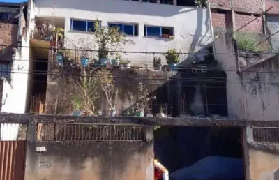 Casa com 6 dormitórios à venda, 200 m² por r$ 230.000,00 - poço rico - juiz de fora/mg