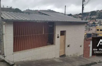 Casa com 4 dormitórios à venda, 120 m² por r$ 215.000,00 - santa cândida - juiz de fora/mg