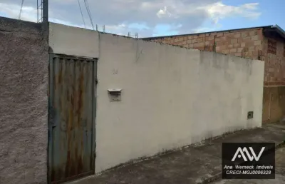 Casa com 2 quartos à venda na Rua Carlos Alberto Querino, Vila Esperança II, Juiz de Fora