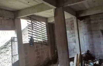Casa com 2 dormitórios à venda, 200 m² por r$ 60.000 entrada + parcelas - nova benfica - juiz de fora/mg