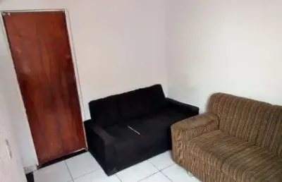 Apto 2 dorm com vaga proximo terminal cid. tiradentes