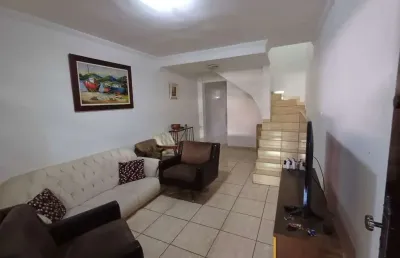 Casa com 3 quartos à venda na Rua Serra de São Domingos, 220, Vila Carmosina, São Paulo