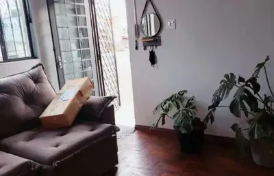 Casa com 3 quartos à venda na Rua Dialogita, Santa Efigênia, Belo Horizonte