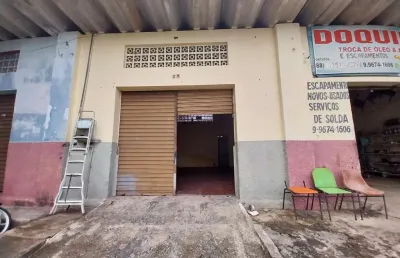 (lj2241) um box medindo 50m² localizado no bairro franciscanos