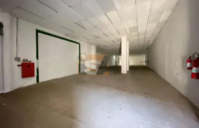 Ponto comercial à venda na Praça dos Expedicionários, 31, Centro, Poá