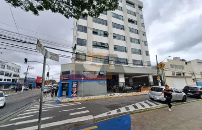 Sala comercial para alugar na Rua Paraná, 11, Centro, Suzano