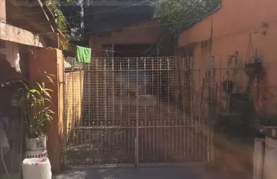 Casa com 2 quartos à venda na Rua Marina La Regina, 111, Centro, Poá