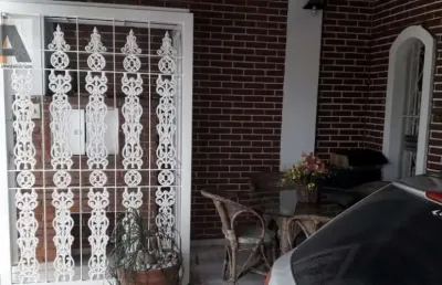 Casa com 3 quartos à venda na Rua Nair Ferreira Martins, 171, Vila Adelina, Suzano