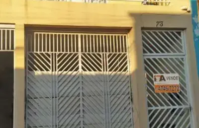 Casa com 6 quartos à venda na Rua Lídia da Silva Laurentino, 73, Vila Perracini, Poá