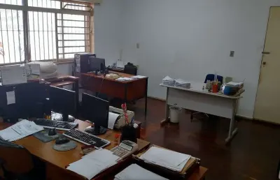 Casa comercial para alugar na Rua Mirambava, 585, Centro, Suzano