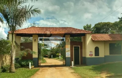 Sobrado com 4 quartos, sendo 1 suíte; 4 vagas; piscina; dentro de condomínio em suzano/sp.