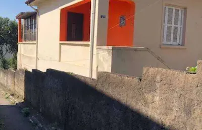 Casas com terrenos ótimo para construção de condomínio, oportunidade !!!