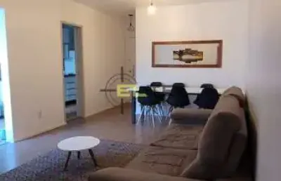 Apartamento mobiliado com 03 dormitórios, bem localizado no bairro kobrasol - são josé