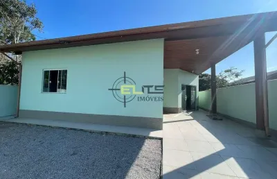 Casa à venda, (não financia) com 3 quartos, sendo 3 suítes, em palhoça/sc