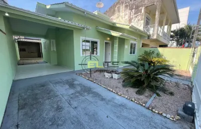 Casa à venda, com 03 quartos, 01 suíte e tem edícula no madri, palhoça - pode ser financiado