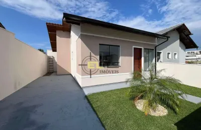 Casa geminada à venda, com 02 dormitórios, sendo 01 suíte no loteamento vale verde - palhoça