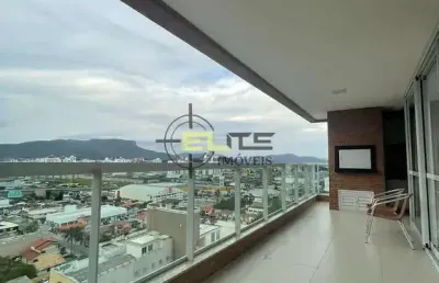 Apartamento à venda, mobiliado, de 3 dormitórios, sendo 1 suíte com sacada e banheira no centro, em