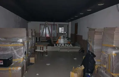 Sala comercial com 6 salas para alugar na Rua Galvão Bueno, 555, Liberdade, São Paulo