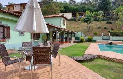 Casa de luxo em condomínio no saboó, são roque-sp: 5 quartos, 2 suítes, 3 salas, 6 banheiros, 4 vagas de garagem, 400m²!