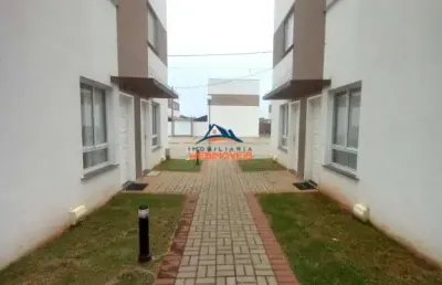 Casa em condomínio à venda em cotia-sp, bairro água espraiada - 2 quartos, 1 sala, 1 banheiro, 1 vaga de garagem - 55m².