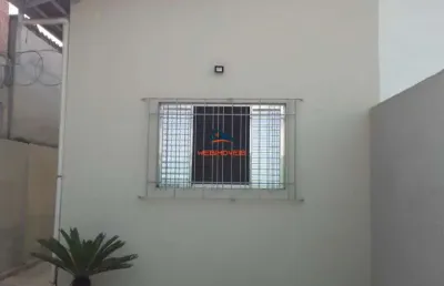 Casa para venda no bairro parque do agreste,  imóvel com 2 dormitórios - sala de estar - sala de jantar - cozinha - 1 banheiros - lavabo .