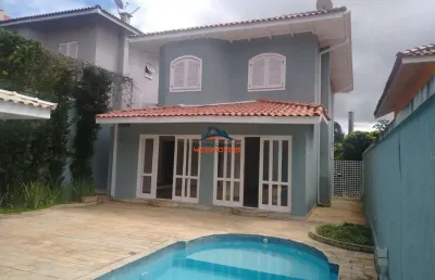 Casa em condomínio fechado com 4 quartos para alugar na rua adib auada, 111, granja viana, cotia por r$ 7.900