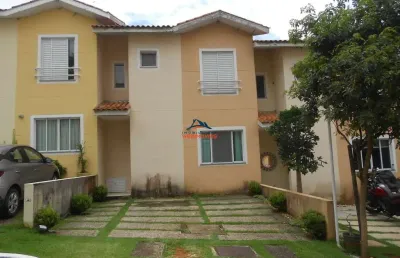 Aluguel de casa em condomínio de alto padrão em cotia-sp, chácara ondas verdes: 3 quartos, 1 suíte, 2 salas, 3 banheiros, 2 vagas, 97m².