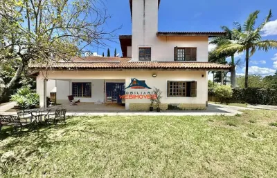 Casa de luxo em condomínio à venda em carapicuíba-sp  3 quartos, 3 suítes, 3 salas, 3 banheiros, 8 vagas, 255,13m²