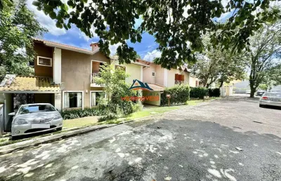 Casa em condomínio à venda em carapicuíba-sp, jardim ana estela: 3 quartos, 1 suíte, 3 salas, 2 banheiros, 2 vagas, 124,98m².