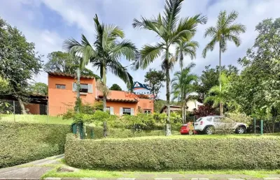 Imperdível oportunidade: casa à venda em cotia-sp, chácara eliana, 4 quartos, 2 suítes, 4 salas, 4 banheiros, 6 vagas, 218,08 m²