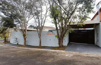 Residência à venda em vargem grande paulista-sp: com 3 quartos sendo 1 suite, 3 salas, 3 banheiros, 8 vagas, 252m² imperdível no bairro tijuco preto.