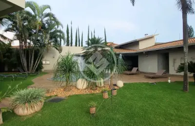 Casa com 5 quartos à venda na Rua 89A, Setor Sul, Goiânia