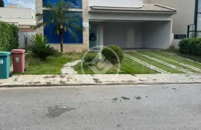 Casa em condomínio fechado com 4 quartos para alugar na Madri 16, 00, Jardins Madri, Goiânia