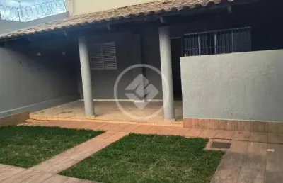 Casa com 3 quartos à venda na Rua 56, 00, Jardim Goiás, Goiânia