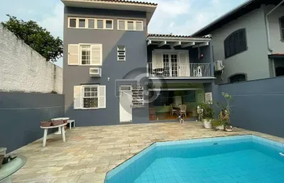 Casa com 4 quartos à venda na Rua Álvaro Cardoso, Estreito, Florianópolis