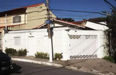 Casa com 3 quartos à venda na rua doutor aldo de assis dias, 10, vila isa, são paulo por r$ 750.000