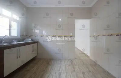 Apartamento com 2 quartos para alugar na Rua Francisco Jardim, --, Jardim Anchieta, Mauá