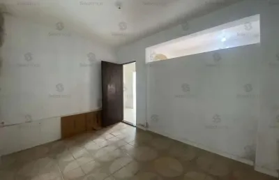 Casa com 2 quartos para alugar na Prudente De Morais, --, Vila Bocaina, Mauá