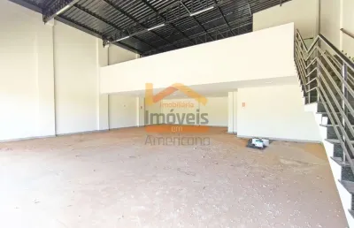 Salão comercial de alto padrão com 3 banheiros, 4 vagas de garagem e 286m² em santa bárbara d'oeste-sp no jardim amélia.