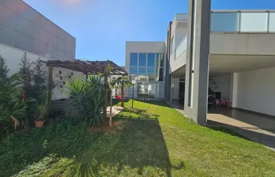 Casa à venda em americana-sp, jardim terramérica ii: 3 quartos, 1 suíte, 3 banheiros, 4 vagas, 200m² de área. confira já!