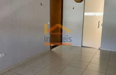 Casa localizada no residencial boa vista em americana