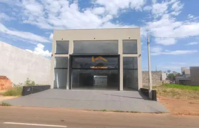 Salão comercial disponível para locação em avenida movimentada em santa bárbara d'oeste